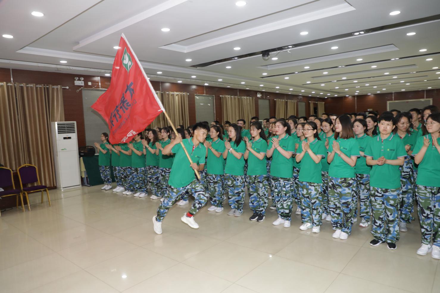 ����ͻ��-������κ�����_MG������Ϸ